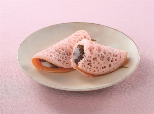 sakuragoromo red bean cake with rice cake and cherry blossom leaf