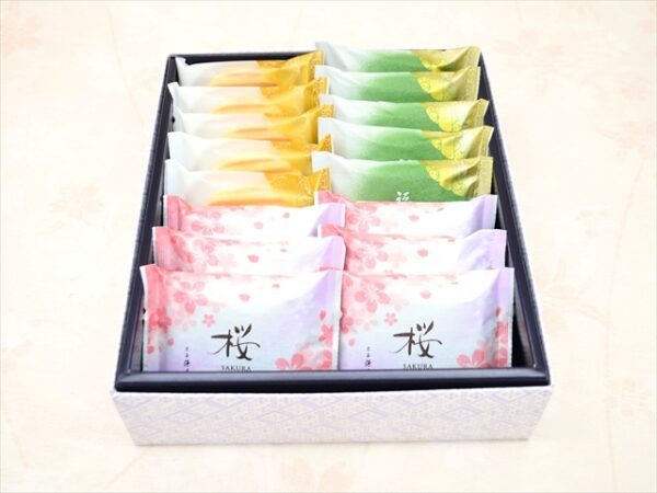 senbei assortment box 16 pieces