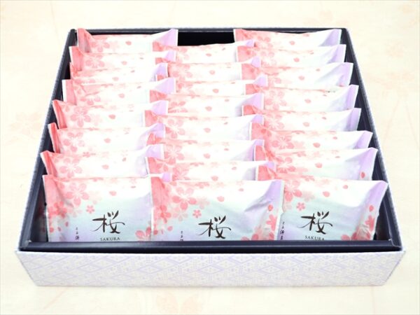 sakura senbei 24 pieces box