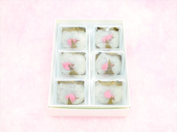 sakura mochi 6 pieces