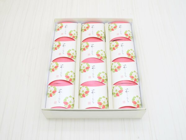 ICHIGO KOMOCHI 12 PIECES BOX