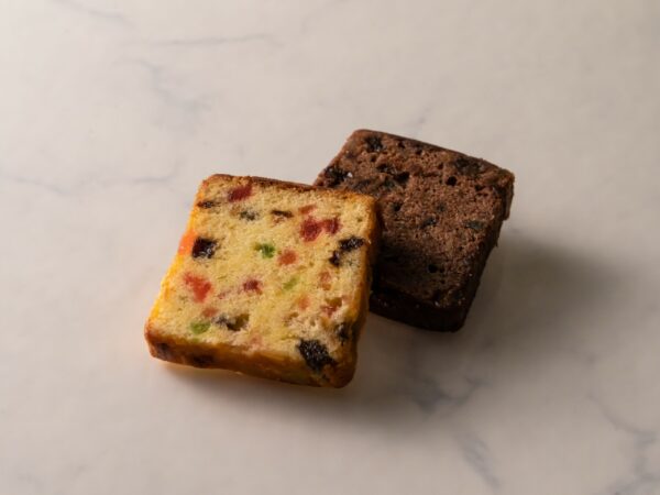 fruit loaf cake(WHITE CHOCOLATE/DARK CHOCOLATE)