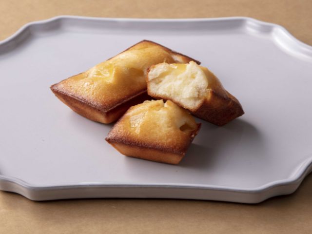WHITE PEACH FINANCIER
