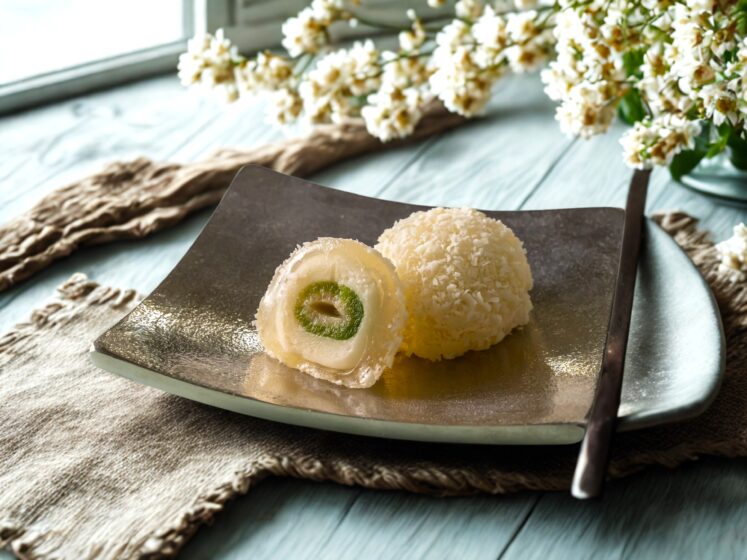 GREEN PEACH MOCHI image