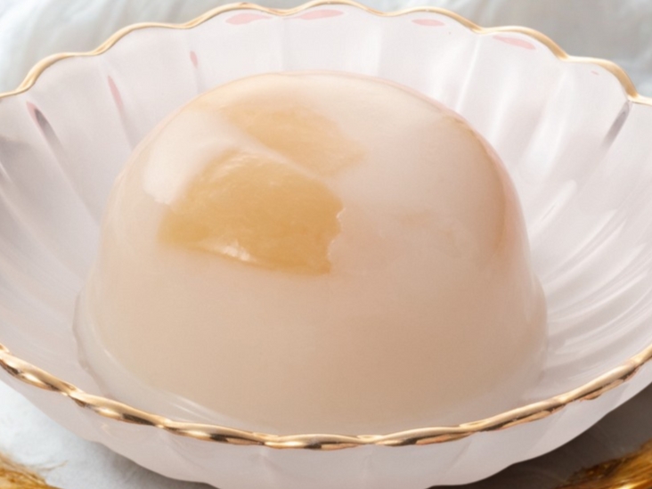 WHITE PEACH PUDDING