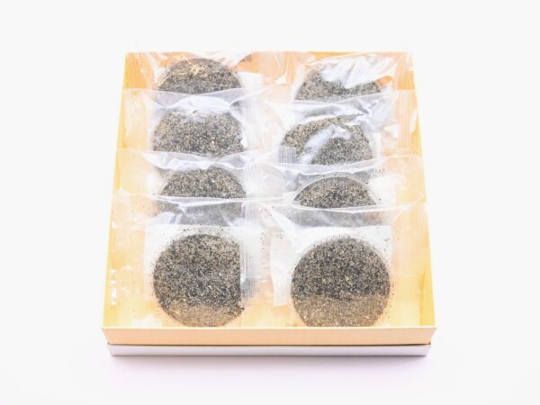 KUROGOMA DAIFUKU 8pcs