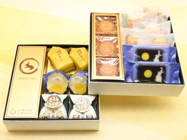 MID-AUTUMN GIFT BOX LL