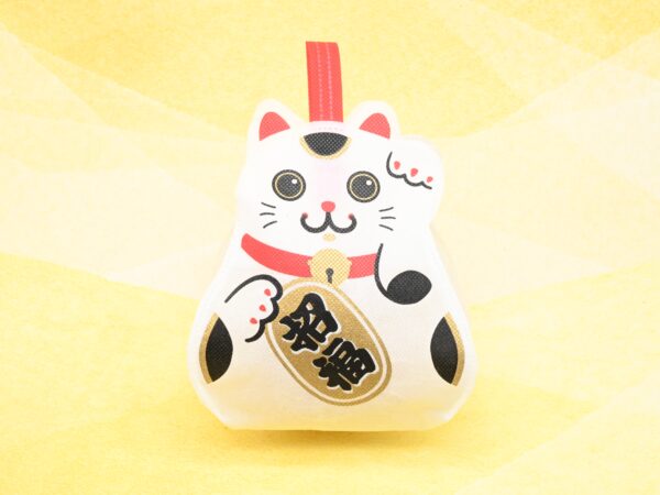LUCKY CAT POUCH