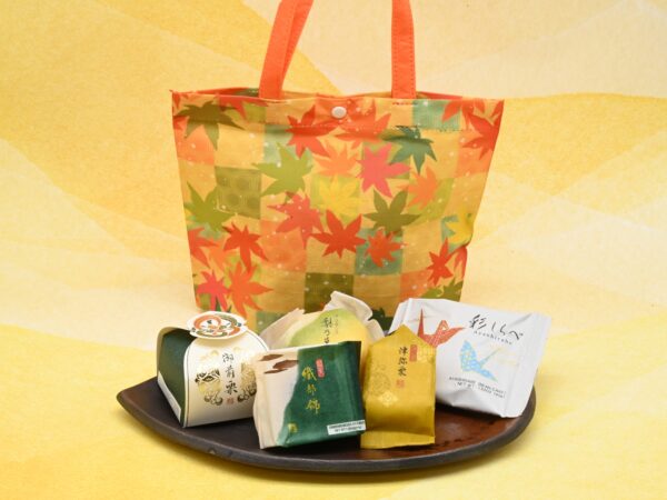 MAPLE TOTE BAG