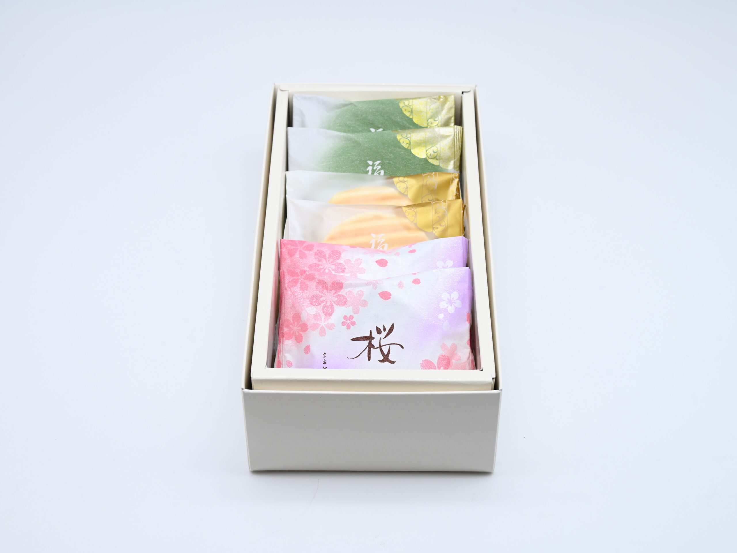 SENBEI ASSORTMENT BOX sakura 6 pieces