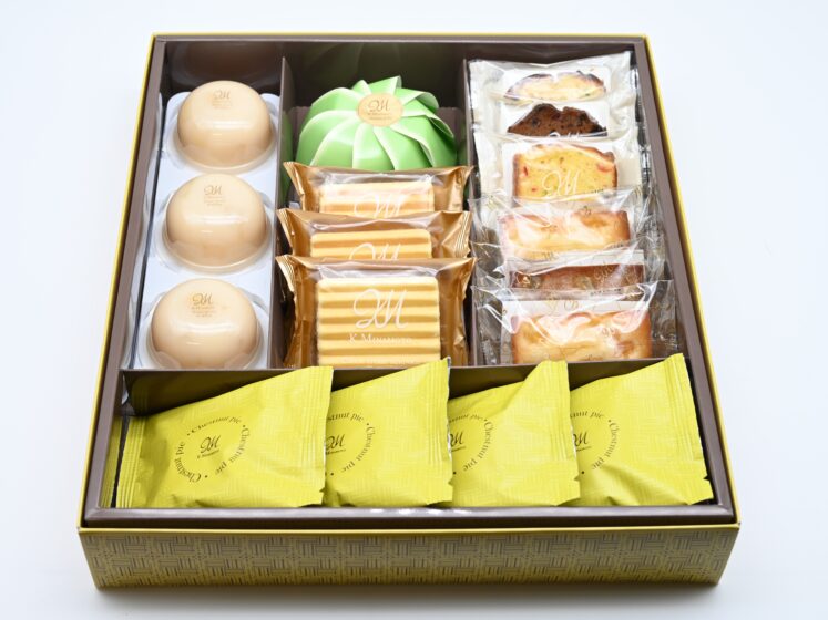 NY 5th Avenue GIFT BOX Medium 2026
