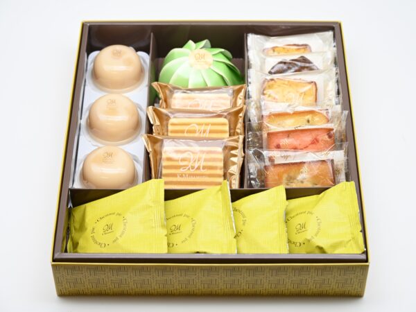 MID-AUTUMN GIFT BOX XLARGE | Japanese Mooncake | K. Minamoto